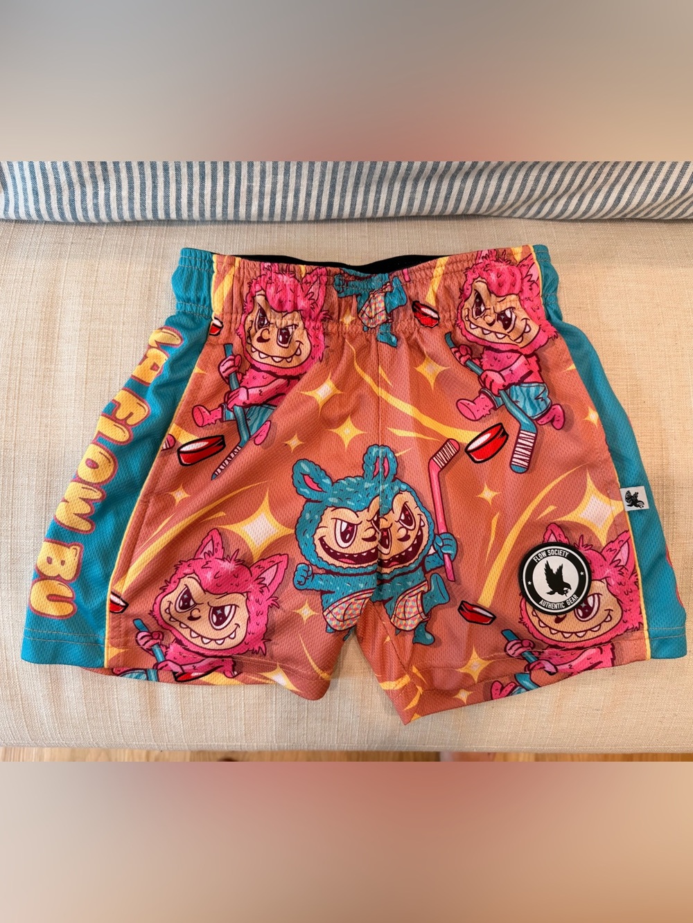 Boys Flow Society La Flow Bu Hockey Shorts- size youth small